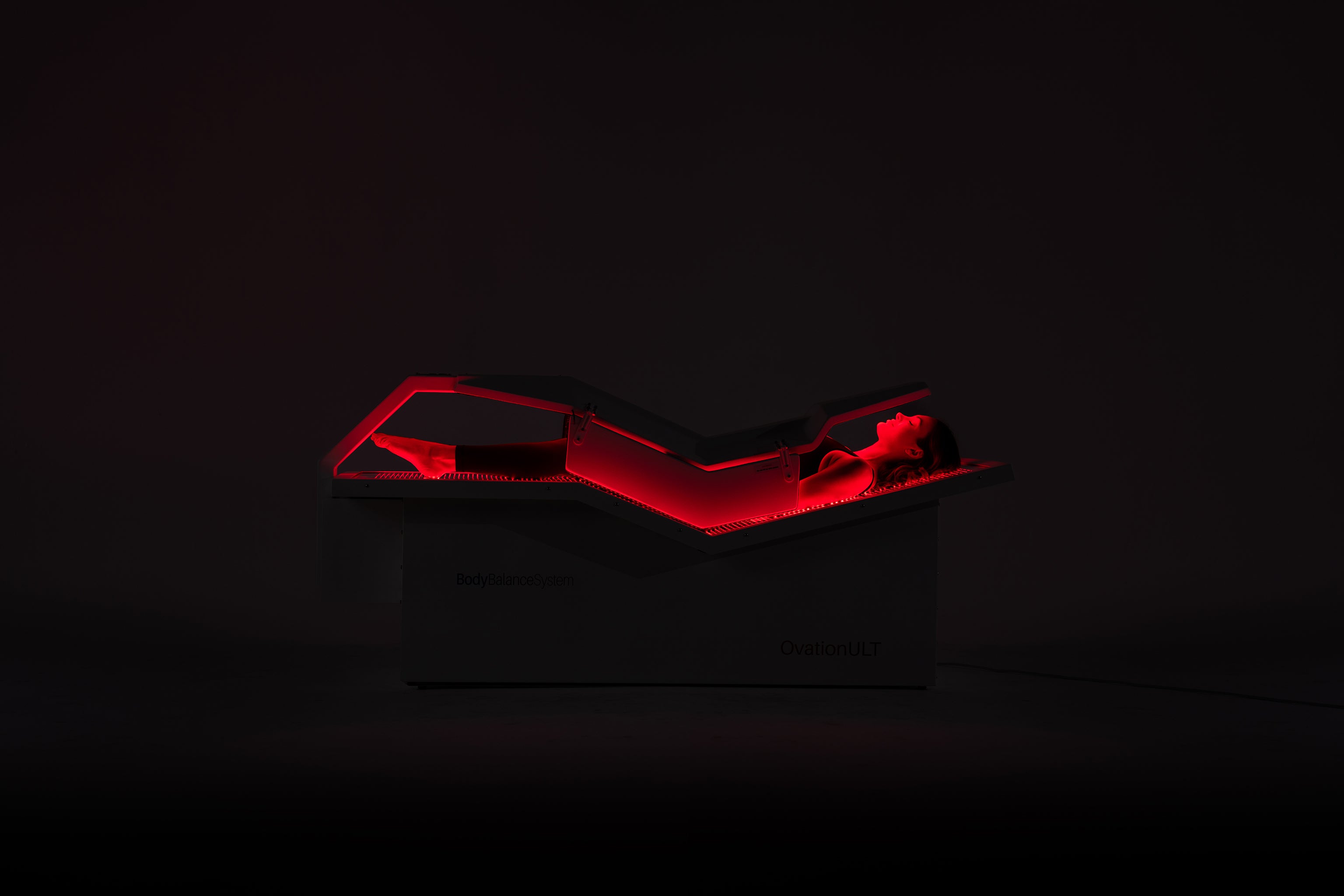 OvationULT Zero Gravity Red Light Therapy Bed