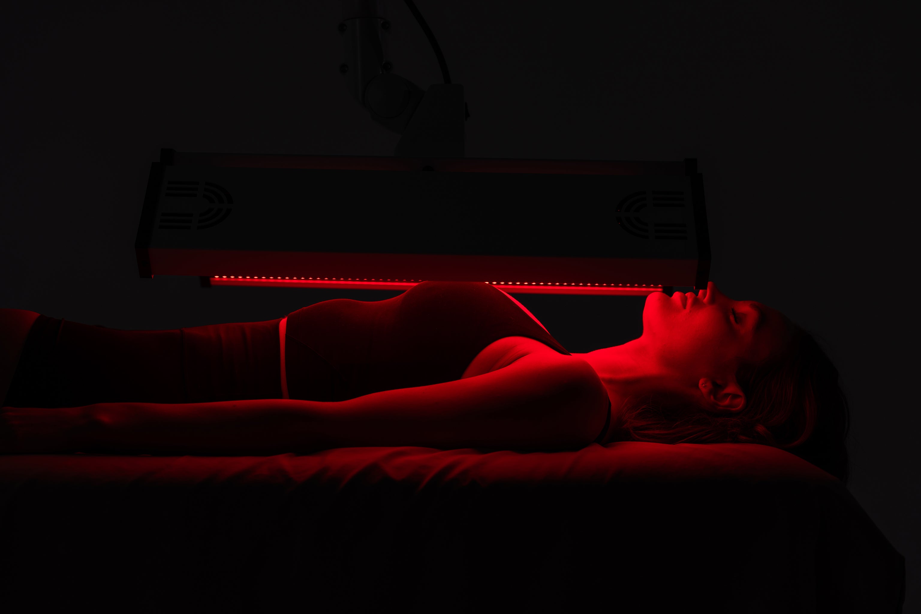 ApolloARC Full-Body Red Light Therapy System