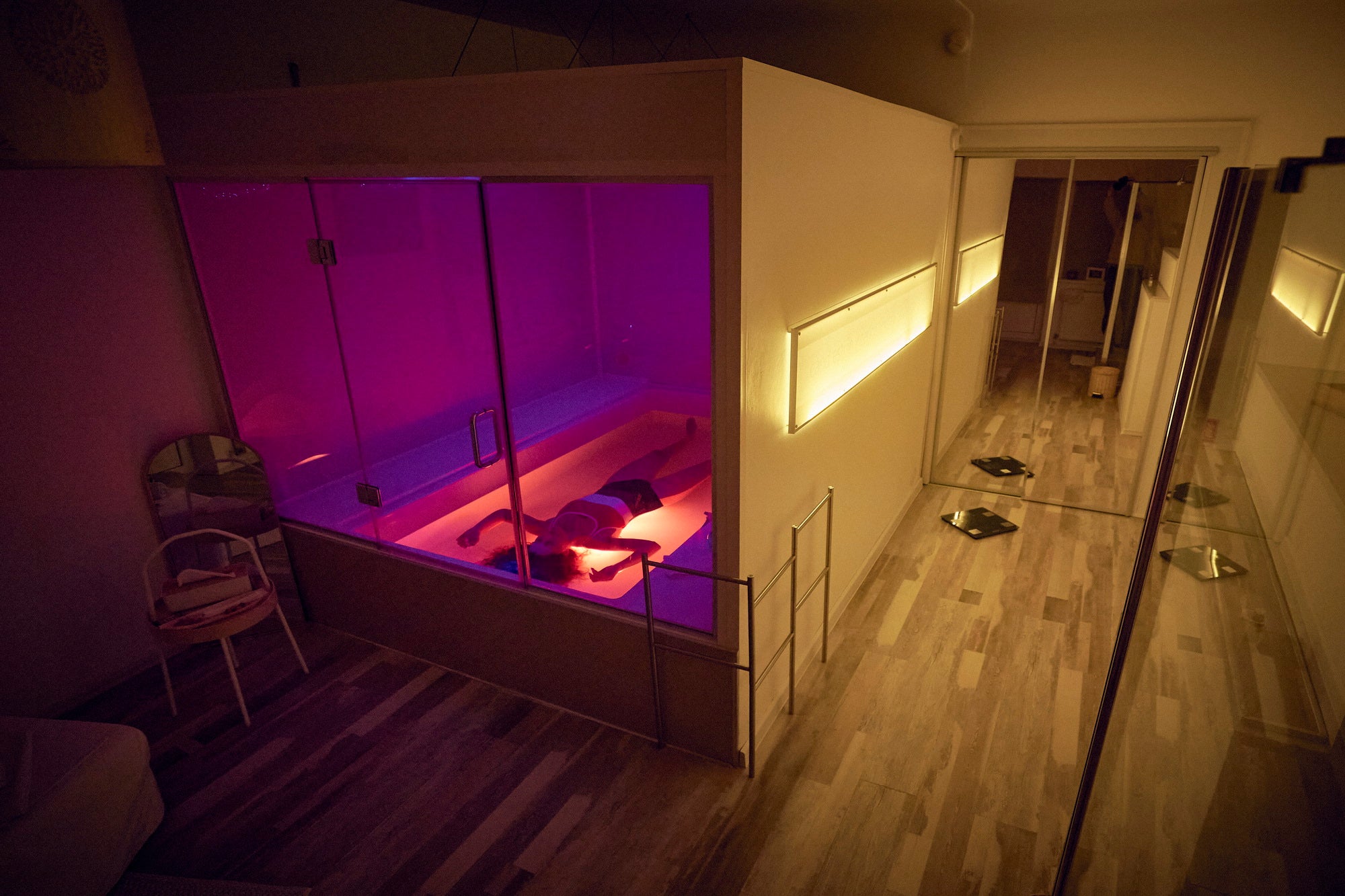 AQUARMONY PREMIUM – Float Room